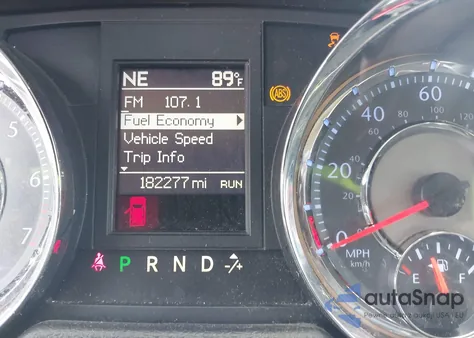 2016 Chrysler Town & Country Touring из США, поврежденный, VIN 2C4RC1BG2GR286741